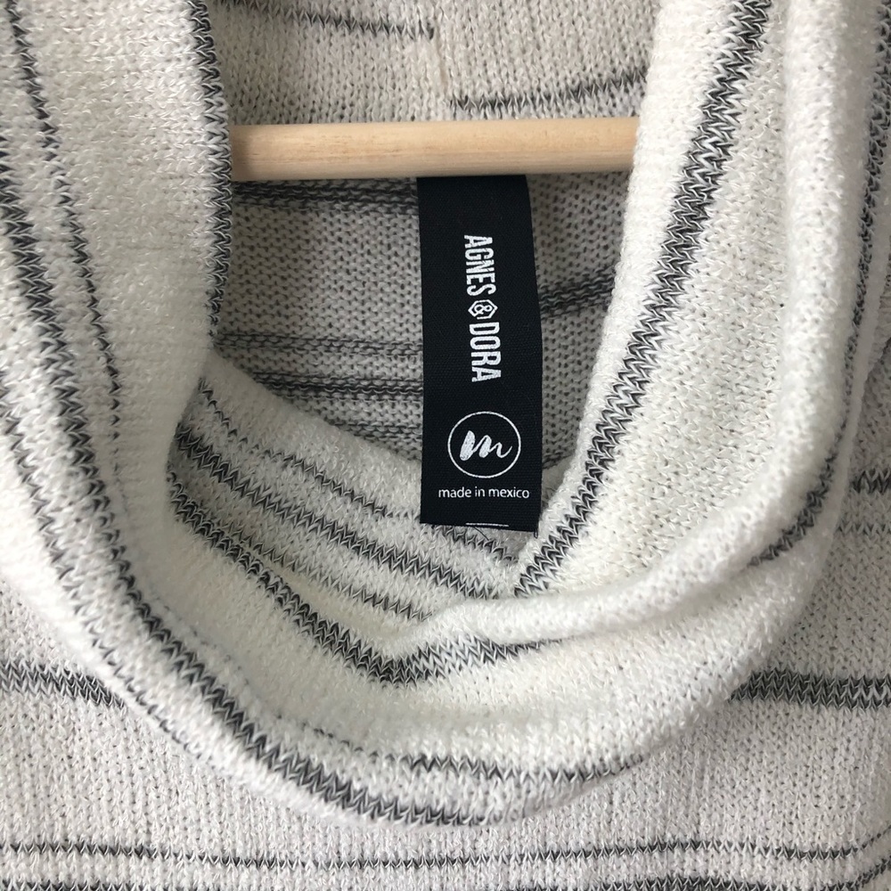 Agnes & Dora sweater